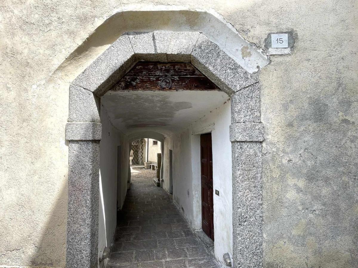 Il Convento Ancient Apartment With Private Garden Bellagio Esterno foto