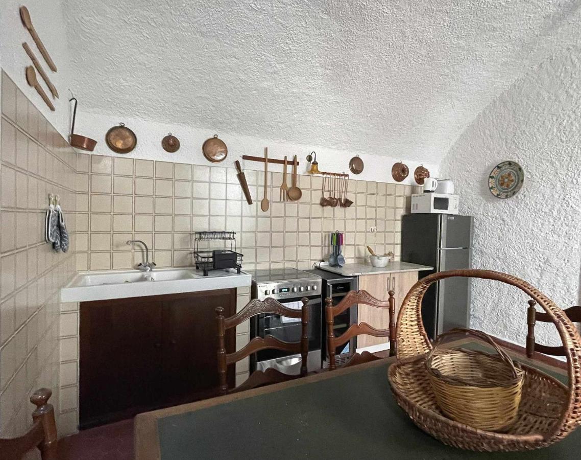 Il Convento Ancient Apartment With Private Garden Bellagio Esterno foto