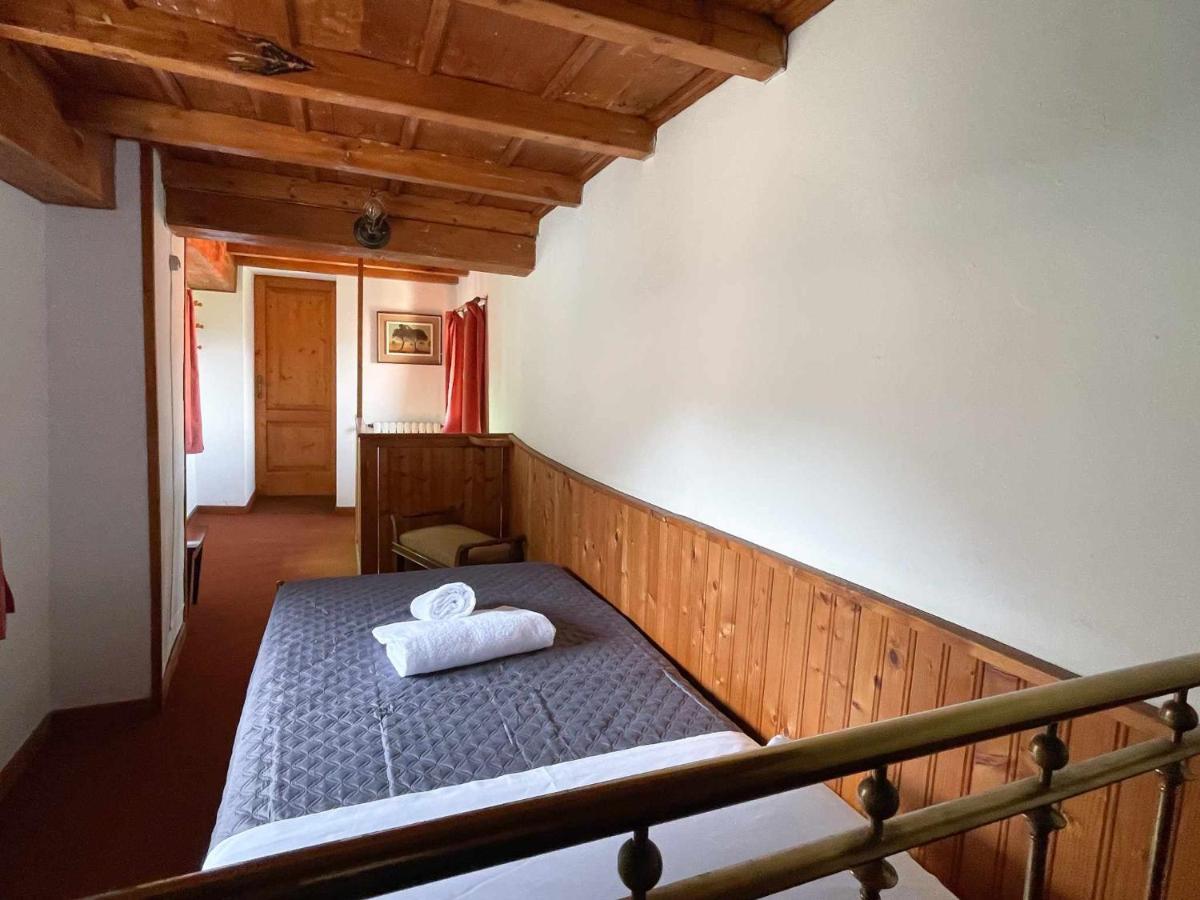 Il Convento Ancient Apartment With Private Garden Bellagio Esterno foto