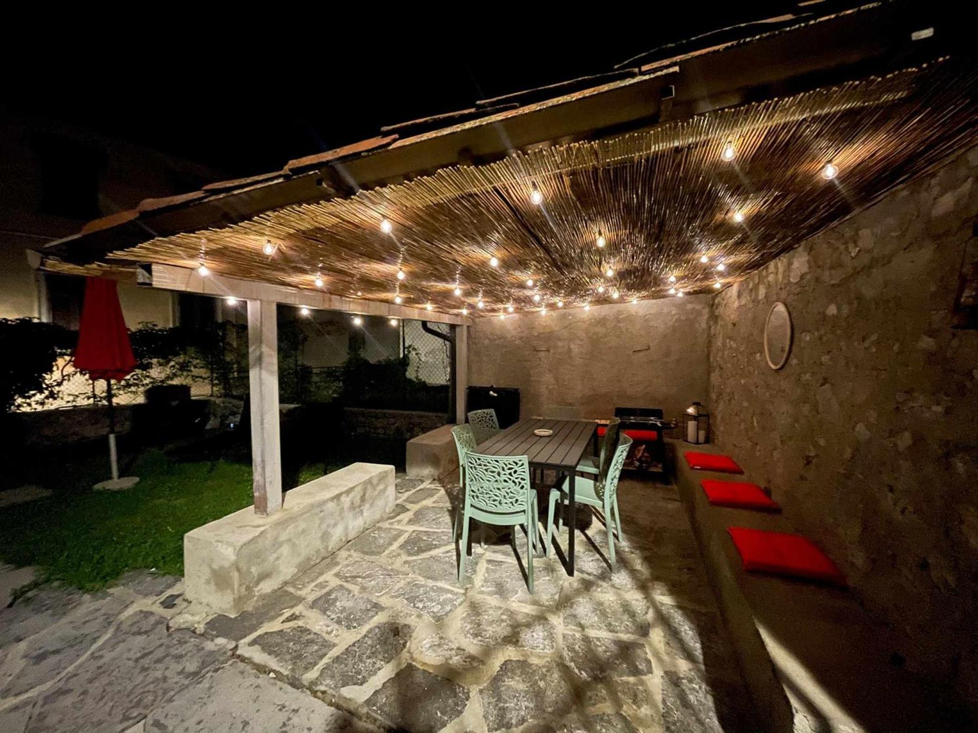 Il Convento Ancient Apartment With Private Garden Bellagio Esterno foto